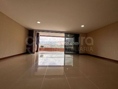 Apartamento de 3 alcobas en arriendo en Medellin, Medellín, 200 m² · foto 4 de 15