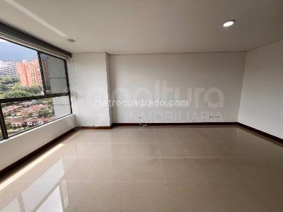 Apartamento de 3 alcobas en arriendo en Medellin, Medellín, 200 m² · foto 9 de 15