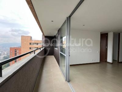 Apartamento de 1 alcoba en arriendo en Medellin, Medellín, 65 m² · foto 11 de 12