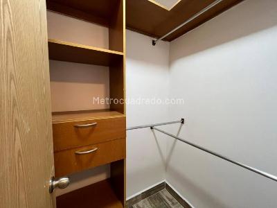 Apartamento de 3 alcobas en arriendo en Medellin, Medellín, 140 m² · foto 14 de 15