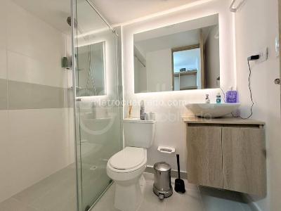 Apartamento de 2 alcobas en arriendo en Medellin, Medellín, 66 m² · foto 12 de 15