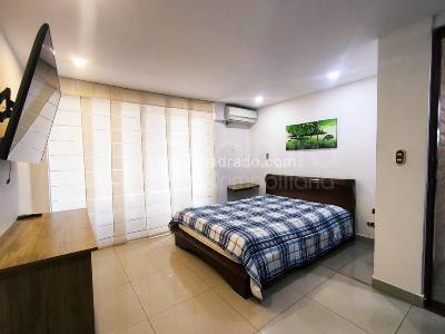 Casa de 4 alcobas en arriendo en Medellin, Medellín, 244 m² · foto 4 de 15