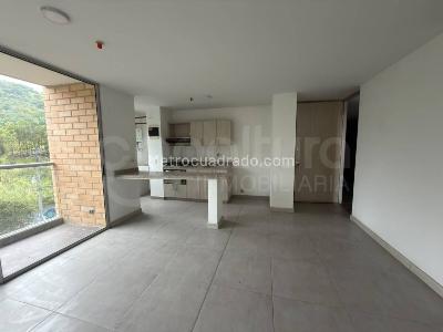 Apartamento de 2 alcobas en arriendo en Medellin, Medellín, 62 m² · foto 2 de 15