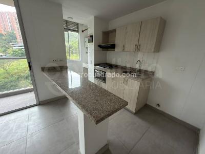 Apartamento de 2 alcobas en arriendo en Medellin, Medellín, 62 m² · foto 3 de 15