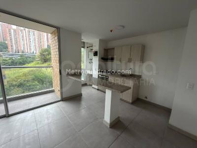 Apartamento de 2 alcobas en arriendo en Medellin, Medellín, 62 m² · foto 4 de 15