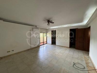 Apartamento de 4 alcobas en arriendo en Medellin, Medellín, 272 m² · foto 9 de 15