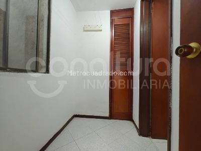 Apartamento de 4 alcobas en arriendo en Envigado, Envigado, 90 m² · foto 10 de 15