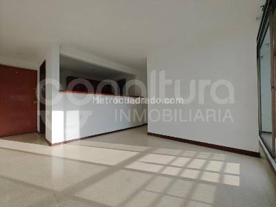 Apartamento de 4 alcobas en arriendo en Envigado, Envigado, 90 m² · foto 4 de 15