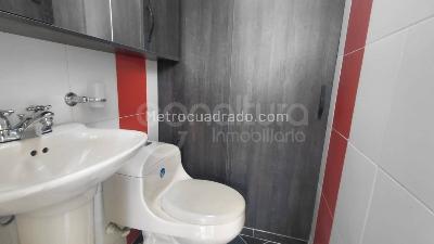 Apartamento de 2 alcobas en arriendo en Medellin, Medellín, 40 m² · foto 11 de 11