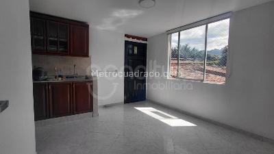 Apartamento de 2 alcobas en arriendo en Medellin, Medellín, 40 m² · foto 3 de 11