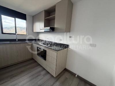 Apartamento de 3 alcobas en arriendo en Medellin, Medellín, 78 m² · foto 2 de 15