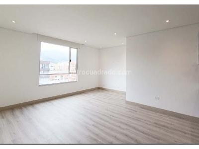 Apartamento de 2 alcobas en arriendo en Chico Norte, Bogotá, 92 m² · foto 2 de 13