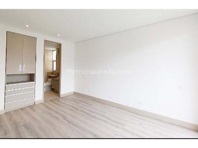 Apartamento de 2 alcobas en arriendo en Chico Norte, Bogotá, 92 m² · foto 6 de 13