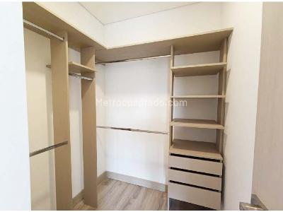 Apartamento de 2 alcobas en arriendo en Chico Norte, Bogotá, 92 m² · foto 7 de 13