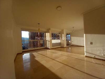 Apartamento de 3 alcobas en venta en Santamaria De Los Angeles, Medellín, 230 m² · foto 11 de 11