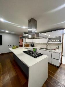 Casa de 4 alcobas en venta en Llano Grande, Rionegro, 340 m² · foto 7 de 14