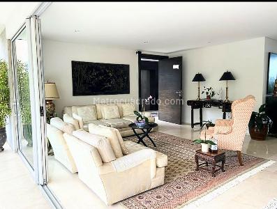 Apartamento en venta en Los Balsos No 1, Medellín · foto 3 de 18
