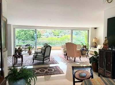 Apartamento en venta en Los Balsos No 1, Medellín · foto 7 de 18