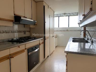 Apartamento de 4 alcobas en venta en El Poblado, Medellín, 169 m² · foto 14 de 17