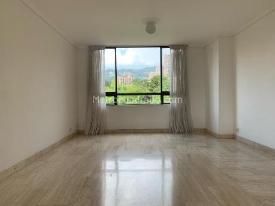 Apartamento de 4 alcobas en venta en El Poblado, Medellín, 169 m² · foto 16 de 17