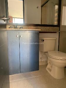 Apartamento de 2 alcobas en venta en El Tesoro, Medellín, 120 m² · foto 11 de 16