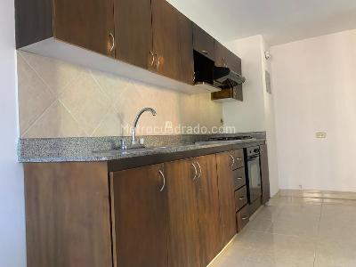 Apartamento de 2 alcobas en venta en El Tesoro, Medellín, 120 m² · foto 13 de 16