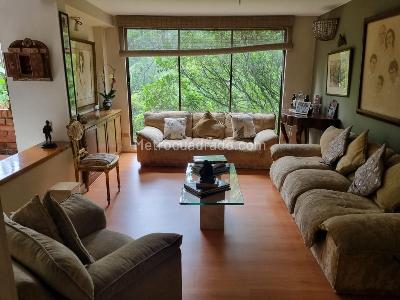 Casa de 4 alcobas en venta en El Poblado La Florida, Medellín, 304 m² · foto 4 de 15