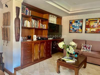 Apartamento de 3 alcobas en venta en San Lucas, Medellín, 197 m² · foto 12 de 17