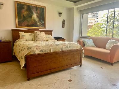 Apartamento de 3 alcobas en venta en San Lucas, Medellín, 197 m² · foto 5 de 17