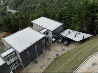 Casa de 5 alcobas en venta en Las Palmas, Medellín, 500 m² · foto 7 de 8
