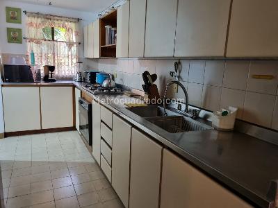 Casa de 3 alcobas en venta en El Poblado La Florida, Medellín, 236 m² · foto 6 de 20
