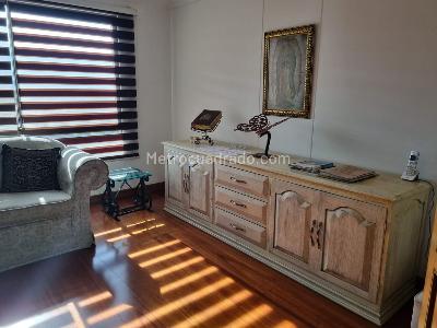 Apartamento de 4 alcobas en venta en Castropol, Medellín, 235 m² · foto 17 de 20