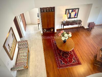 Apartamento de 5 alcobas en venta en El Poblado La Florida, Medellín, 368 m² · foto 5 de 20