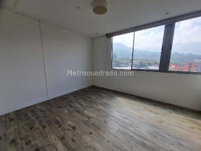 Apartamento de 3 alcobas en venta en Loma De Los Mesa, Envigado, 105 m² · foto 12 de 18