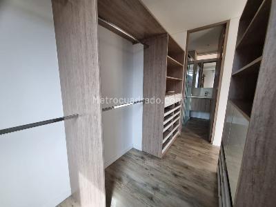 Apartamento de 3 alcobas en venta en Loma De Los Mesa, Envigado, 105 m² · foto 15 de 18