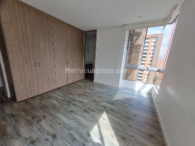Apartamento de 3 alcobas en venta en Loma De Los Mesa, Envigado, 105 m² · foto 10 de 18