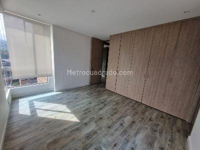 Apartamento de 3 alcobas en venta en Loma De Los Mesa, Envigado, 105 m² · foto 11 de 18