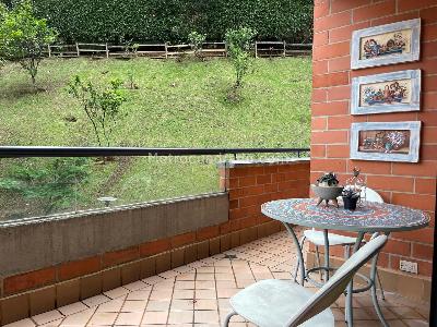 Apartamento en venta en El Tesoro, Medellín · foto 5 de 19