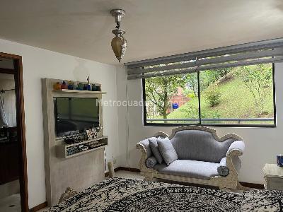 Apartamento en venta en El Tesoro, Medellín · foto 17 de 19