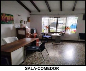 Casa de 4 alcobas en venta en El Limonar, Cali, 230 m² · foto 5 de 20