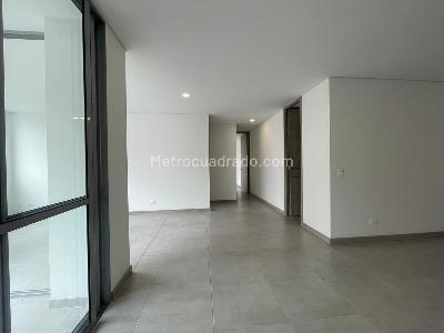 Apartamento de 2 alcobas en venta en Loma De Los Mesa, Envigado, 105 m² · foto 7 de 18