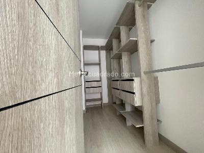 Apartamento de 2 alcobas en venta en Loma De Los Mesa, Envigado, 105 m² · foto 17 de 18