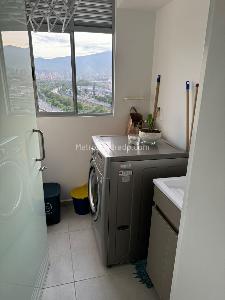 Apartamento de 3 alcobas en venta en Las Vegas, Envigado, 68 m² · foto 4 de 13