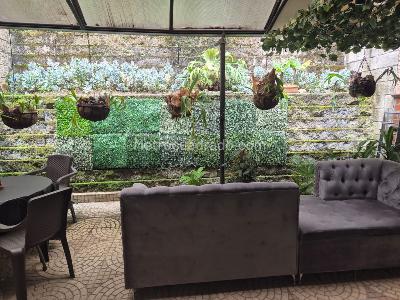 Casa de 3 alcobas en venta en El Poblado Castropol, Medellín, 178 m² · foto 5 de 10