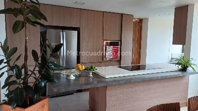 Apartamento de 3 alcobas en venta en Los Balsos, Medellín, 174 m² · foto 16 de 20