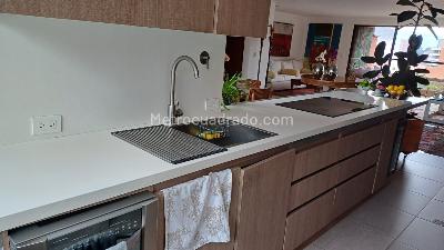Apartamento de 3 alcobas en venta en Los Balsos, Medellín, 174 m² · foto 5 de 20