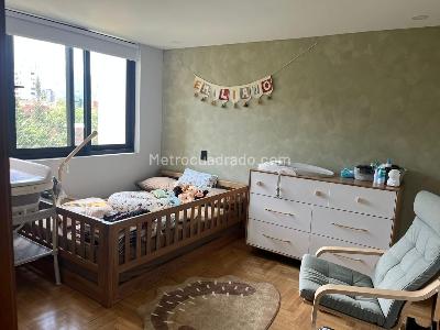 Apartamento de 3 alcobas en venta en El Diamante, Medellín, 196 m² · foto 2 de 20