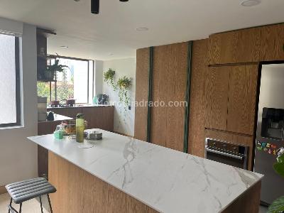 Apartamento de 3 alcobas en venta en El Diamante, Medellín, 196 m² · foto 4 de 20