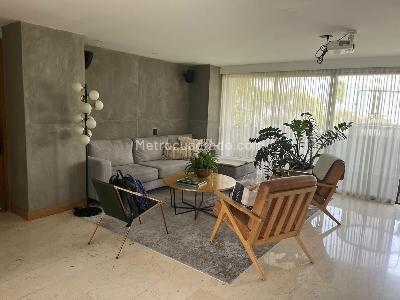 Apartamento de 3 alcobas en venta en El Diamante, Medellín, 196 m² · foto 9 de 20