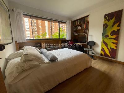 Apartamento de 3 alcobas en venta en El Poblado Oviedo, Medellín, 196 m² · foto 13 de 15